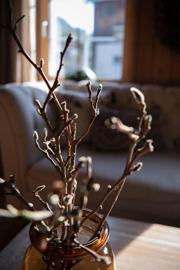 Casa Pasch - Boutique Bed And Breakfast In Cumpadials Sumvitg Exterior foto
