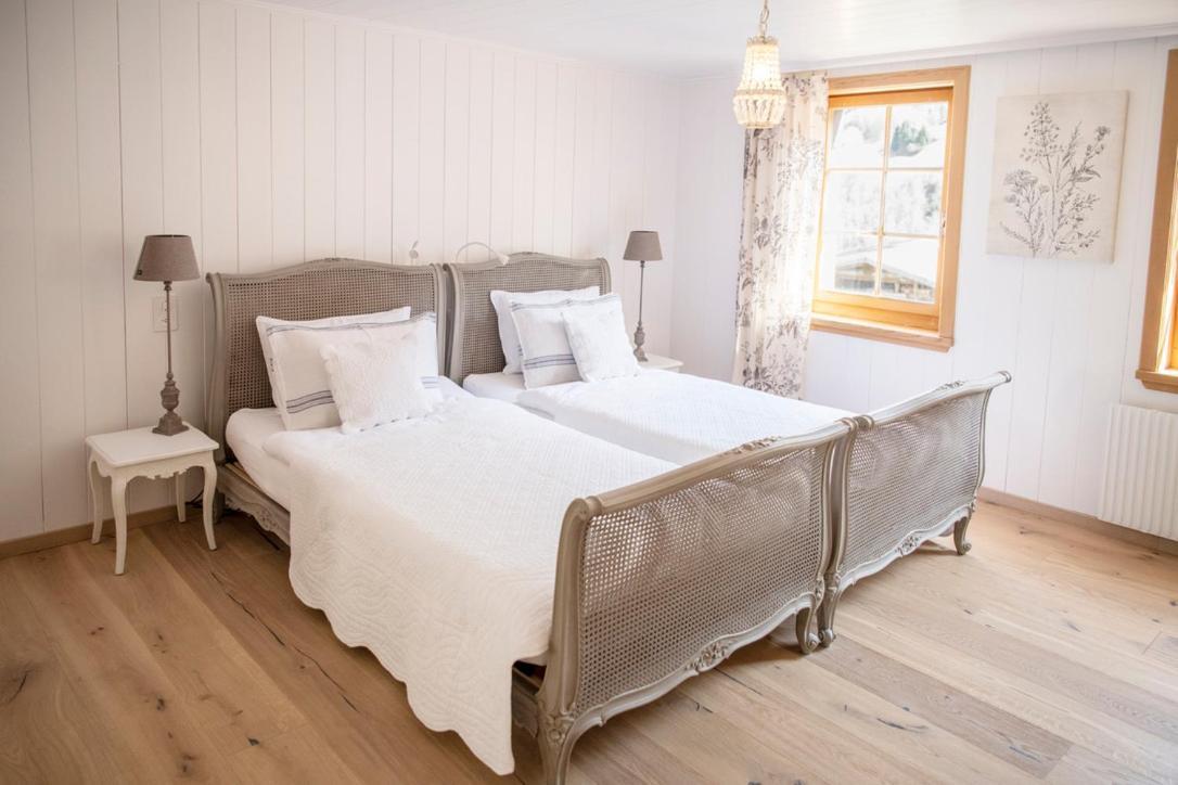 Casa Pasch - Boutique Bed And Breakfast In Cumpadials Sumvitg Exterior foto