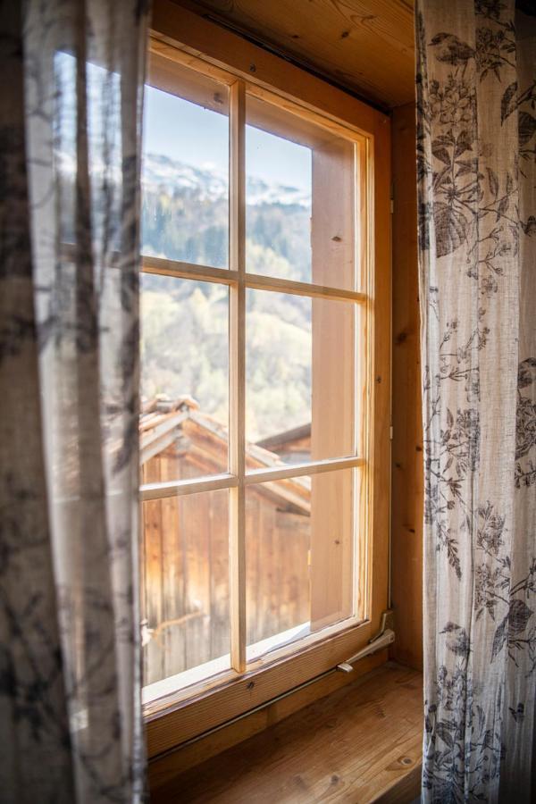 Casa Pasch - Boutique Bed And Breakfast In Cumpadials Sumvitg Exterior foto